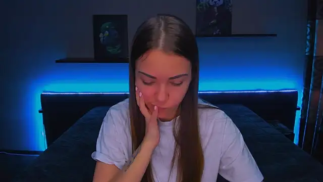 AlexaBarkley online show from February 11, 3:29 am