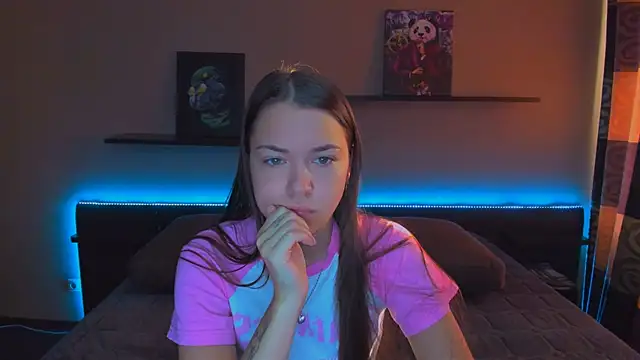 Snapshot of AlexaBarkley chatting on October 1, 12:38 am AlexaBarkley online show from October 1, 12:38 am