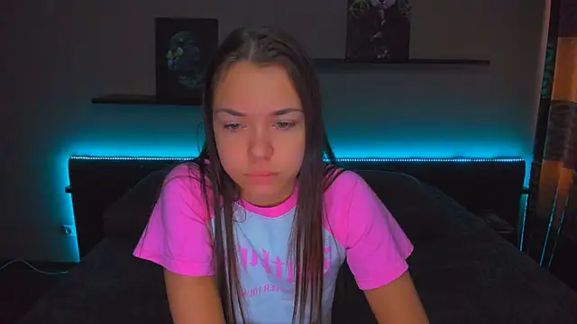 Snapshot of AlexaBarkley chatting on October 8, 12:30 am AlexaBarkley online show from October 8, 12:30 am