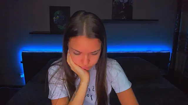 Snapshot of AlexaBarkley chatting on November 7, 12:10 am AlexaBarkley online show from November 7, 12:10 am