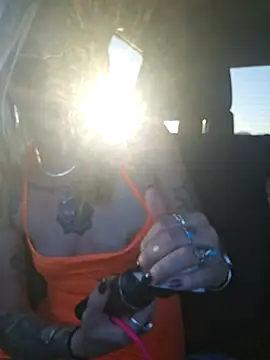 SheIsSomething online show from February 4, 12:38 am