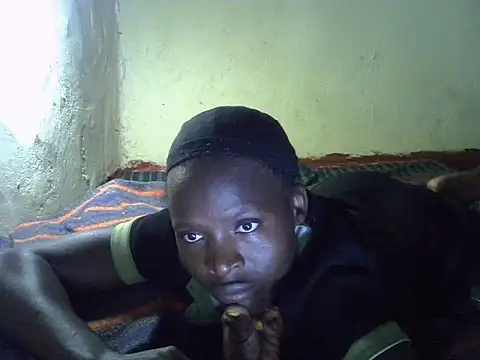 cute-shamza online show from October 18, 5:10 am