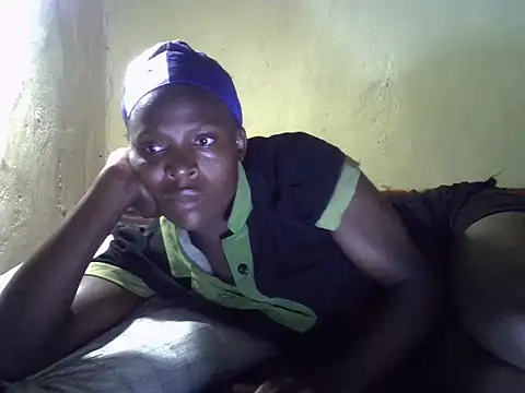 cute-shamza online show from October 31, 5:14 pm