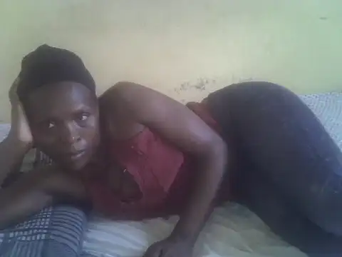 cute-shamza online show from July 29, 1:53 pm