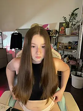 sweetest pie online show from July 12, 8:11 pm