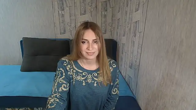 Pilly green  online show from May 12, 7:05 am