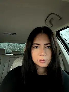 Snapshot of clairewntr chatting on November 16, 3:17 pm clairewntr online show from November 16, 3:17 pm