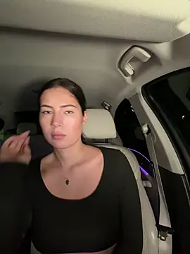 Snapshot of clairewntr chatting on November 17, 7:52 pm clairewntr online show from November 17, 7:52 pm