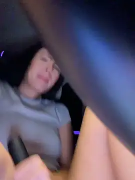 Snapshot of clairewntr chatting on November 27, 8:44 pm clairewntr online show from November 27, 8:44 pm