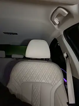 Snapshot of clairewntr chatting on December 13, 8:58 pm clairewntr online show from December 13, 8:58 pm