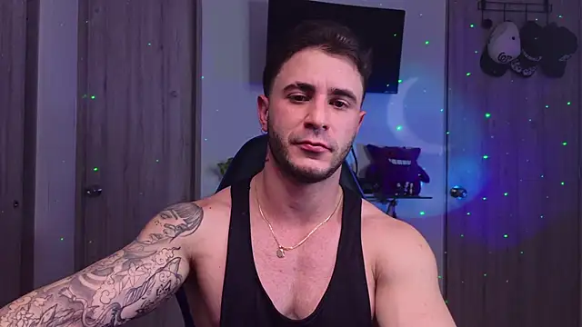 Latino stud4u online show from July 1, 2:13 am