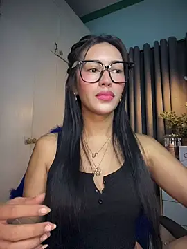 Jasmine Elcock online show from June 7, 8:12 pm