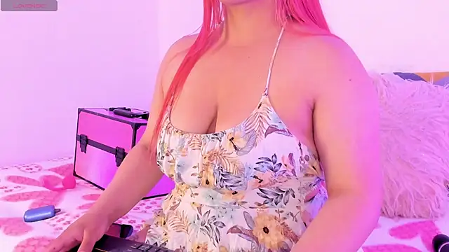 SophieRossi online show from October 2, 1:18 pm