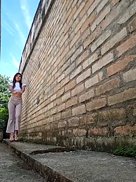 Yuky ta online show from March 28, 2:27 pm