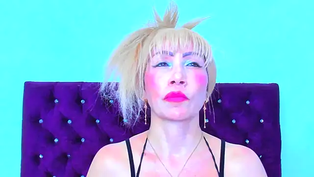 almabeckelt online show from September 27, 8:47 pm