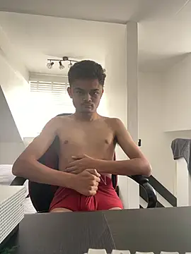 Yxngdiruss online show from July 27, 12:23 pm