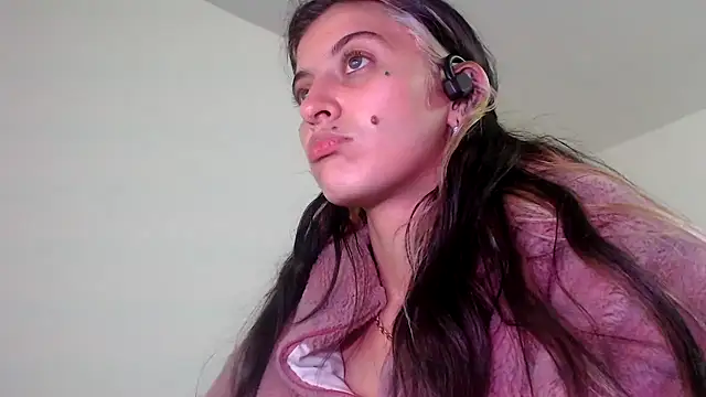 mariecam420 online show from December 17, 4:12 am
