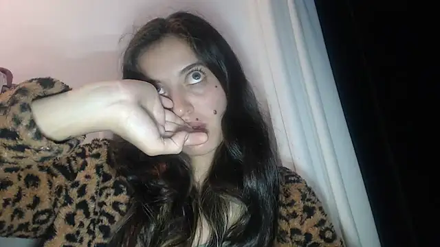 mariecam420 online show from December 28, 12:04 am