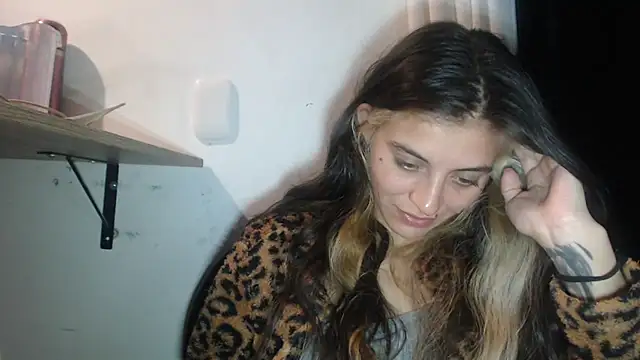 mariecam420 online show from December 28, 3:04 am