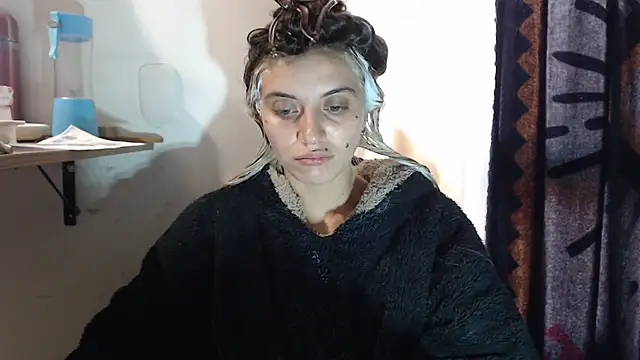 mariecam420 online show from January 8, 10:06 pm