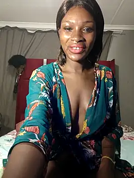 Snapshot of HoneyDropsX chatting on March 11, 1:37 am HoneyDropsX online show from March 11, 1:37 am