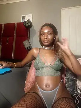 HoneyDropsX online show from April 30, 11:31 pm