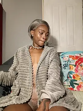 HoneyDropsX online show from May 27, 4:20 am
