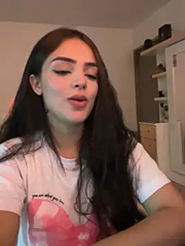 anniehart online show from March 14, 2:06 am