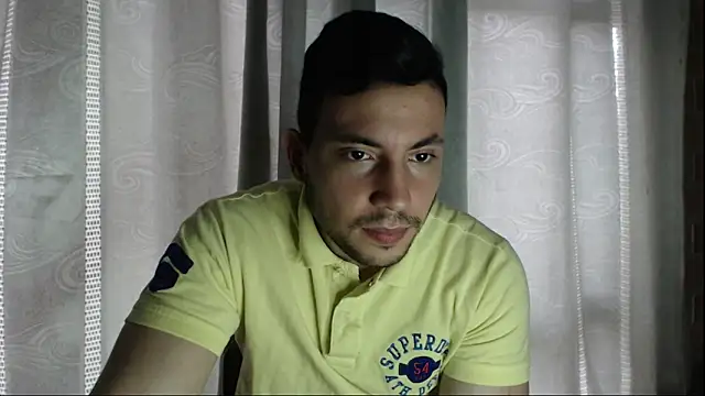 Snapshot of Armando_2002 chatting on September 17, 5:58 pm Armando 2002 online show from September 17, 5:58 pm