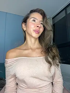 RouseColins online show from December 18, 12:21 am