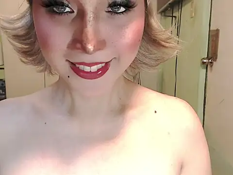 Ezradeliciosa online show from June 11, 2:53 am