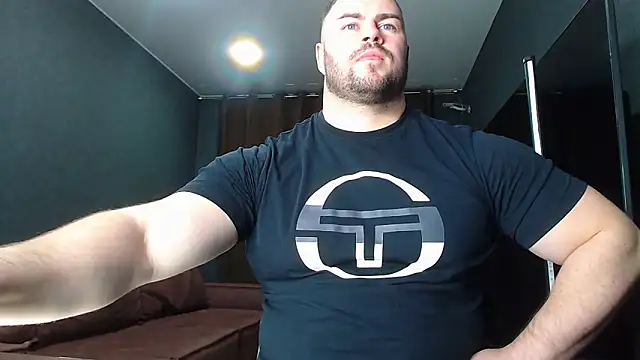 muscularjohnforuX online show from February 15, 7:17 pm