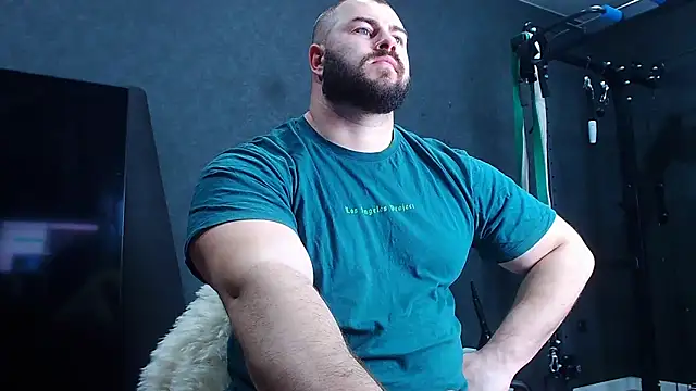 Snapshot of muscularjohnforuX chatting on March 29, 3:01 pm muscularjohnforuX online show from March 29, 3:01 pm