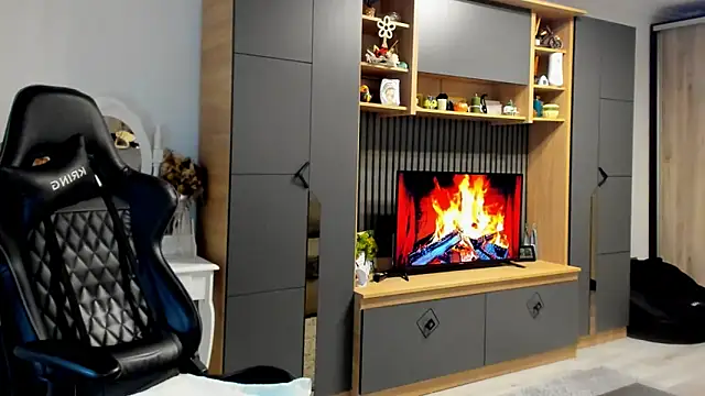 Snapshot of Claire95_ chatting on October 14, 4:46 am Claire95 online show from October 14, 4:46 am