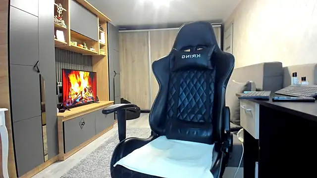 Snapshot of Claire95_ chatting on October 15, 4:56 am Claire95 online show from October 15, 4:56 am