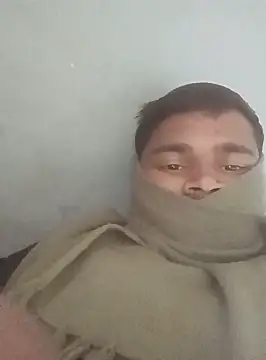 Snapshot of Boost-145 chatting on December 20, 11:10 am Boost-145 online show from December 20, 11:10 am