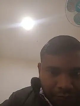 Snapshot of Boost-145 chatting on February 8, 6:54 am Boost-145 online show from February 8, 6:54 am