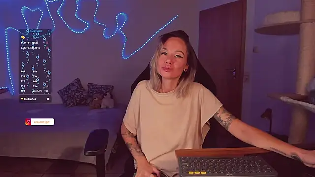 Snapshot of trafka_murafka chatting on November 11, 4:29 pm trafka murafka online show from November 11, 4:29 pm