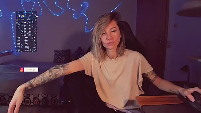 Snapshot of trafka_murafka chatting on November 24, 10:59 am trafka murafka online show from November 24, 10:59 am