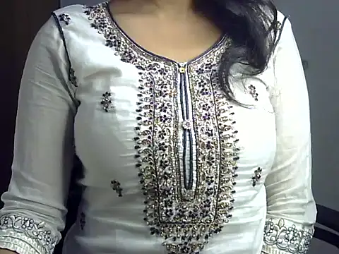SiaraSiyA online show from July 25, 4:04 pm