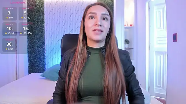 Snapshot of miataylorr1 chatting on October 1, 12:00 pm miataylorr1 online show from October 1, 12:00 pm