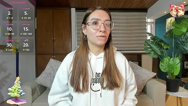 Snapshot of miataylorr1 chatting on December 15, 11:58 am miataylorr1 online show from December 15, 11:58 am