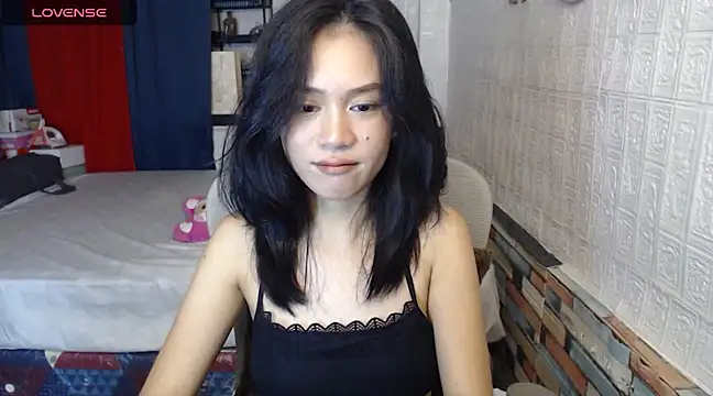 sweetmimi18 online show from February 23, 8:00 pm