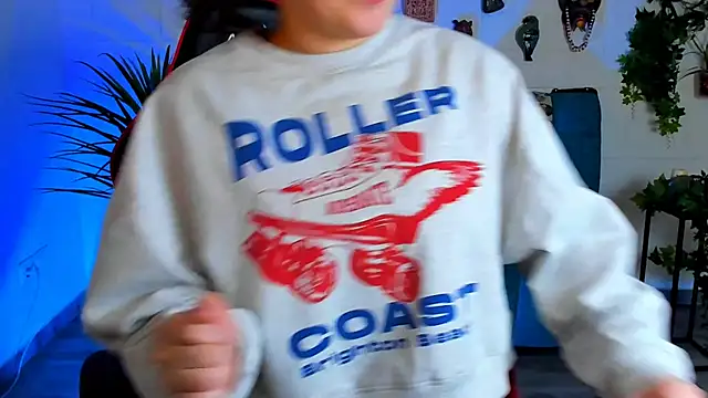 Snapshot of CeceliaJohnson chatting on March 14, 8:10 am CeceliaJohnson online show from March 14, 8:10 am