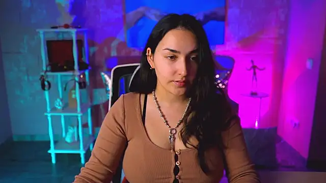 CeceliaJohnson online show from February 11, 8:08 am