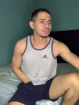 Snapshot of steven_clain chatting on February 21, 10:17 am steven clain online show from February 21, 10:17 am