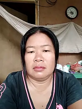 Snapshot of lickmepussy21 chatting on September 28, 9:53 pm lickmepussy21 online show from September 28, 9:53 pm