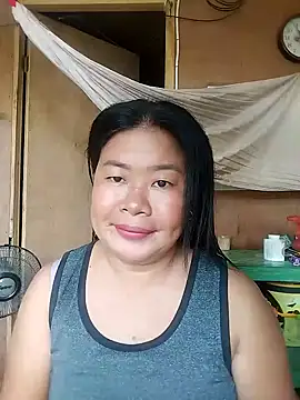 Snapshot of lickmepussy21 chatting on October 1, 6:08 am lickmepussy21 online show from October 1, 6:08 am