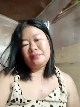 Snapshot of lickmepussy21 chatting on October 4, 8:29 pm lickmepussy21 online show from October 4, 8:29 pm