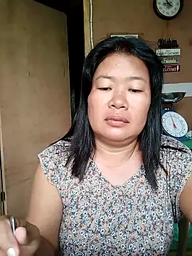 Snapshot of lickmepussy21 chatting on October 25, 11:21 pm lickmepussy21 online show from October 25, 11:21 pm